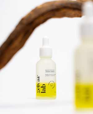 Ingredientes botánicos del tónico capilar Zelvar Lab para cuidado del cabello
